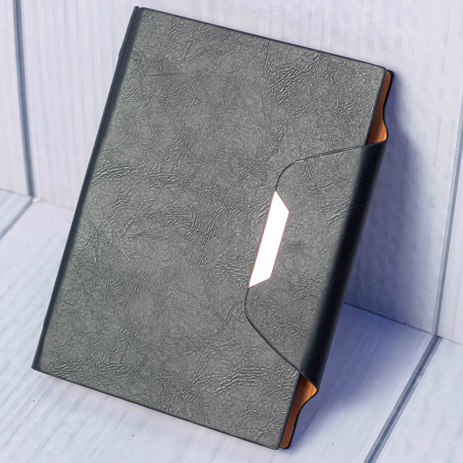 📒 Stylish B5 gold strip notebook with premium elegant finish ✨ Ideal for school, office, journaling, and daily writing 🎁 Includes free surprise gift