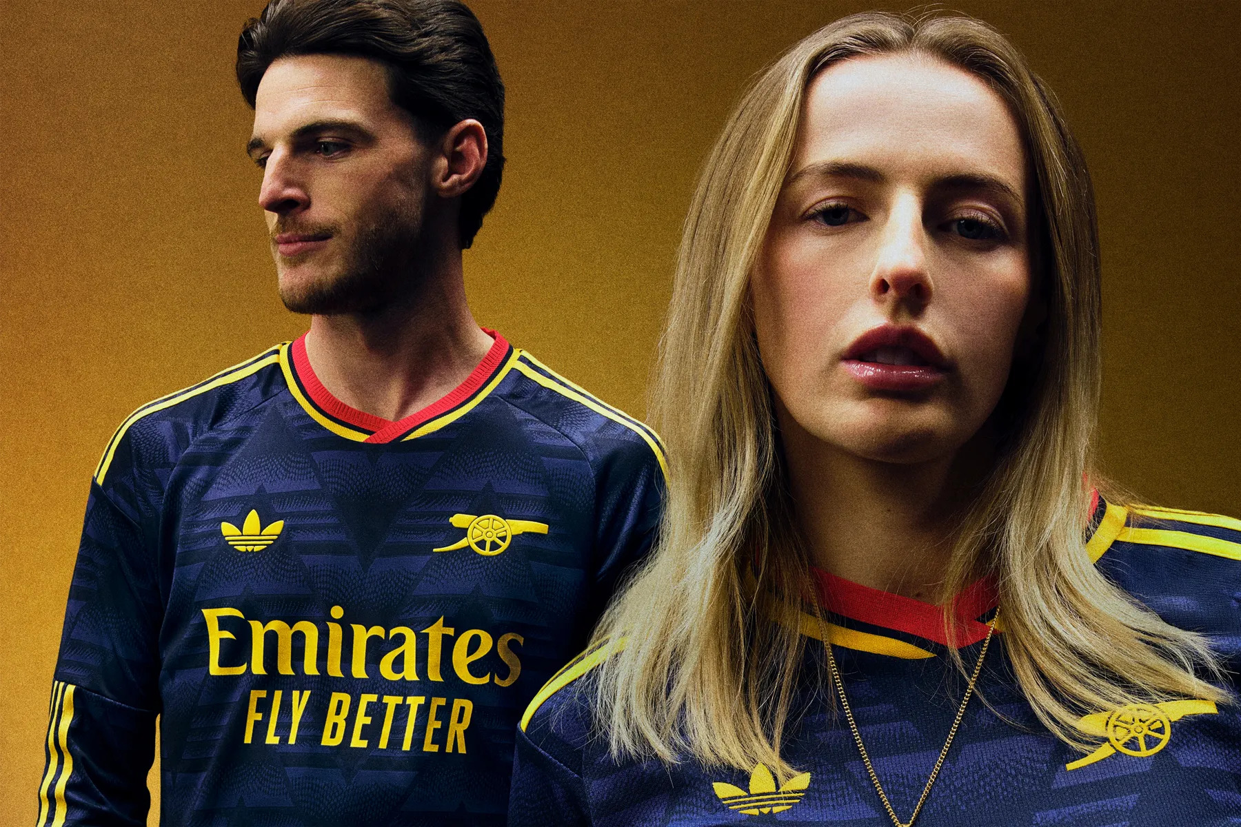 🔵🟡 GUNNERS ROAD CLASSIC! Original Arsenal FC 2026/27 Away Jersey – Premium Navy Football Shirt with Bruised Banana-Inspired Graphic & Yellow-Red Details for Matchday & Fans ⚽🔥