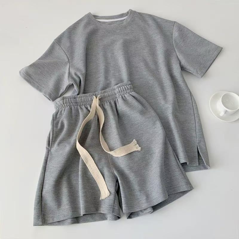 2  pieces women clothes Mini Round-Neck Short-Sleeve T-Shirt for Women with Pocket, Sports Shorts Two-Piece Set, Summer Loose-Fitting Elastic Casual Solid Color Outfit