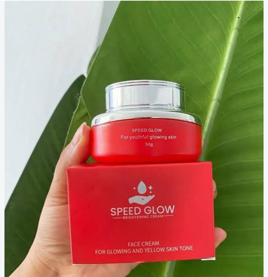 Speed Glow Face Cream, Brightening face cream designed to reduce dark spots, blemishes, and hyperpigmentation while promoting a radiant, yellowish skin tone.