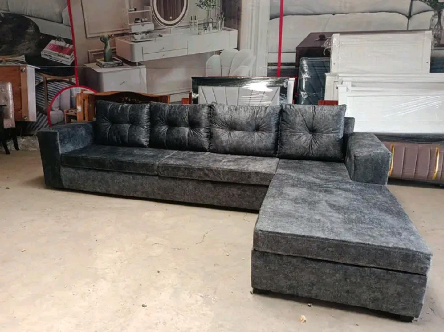 MODERN L SHAPED SOFA FOR 6