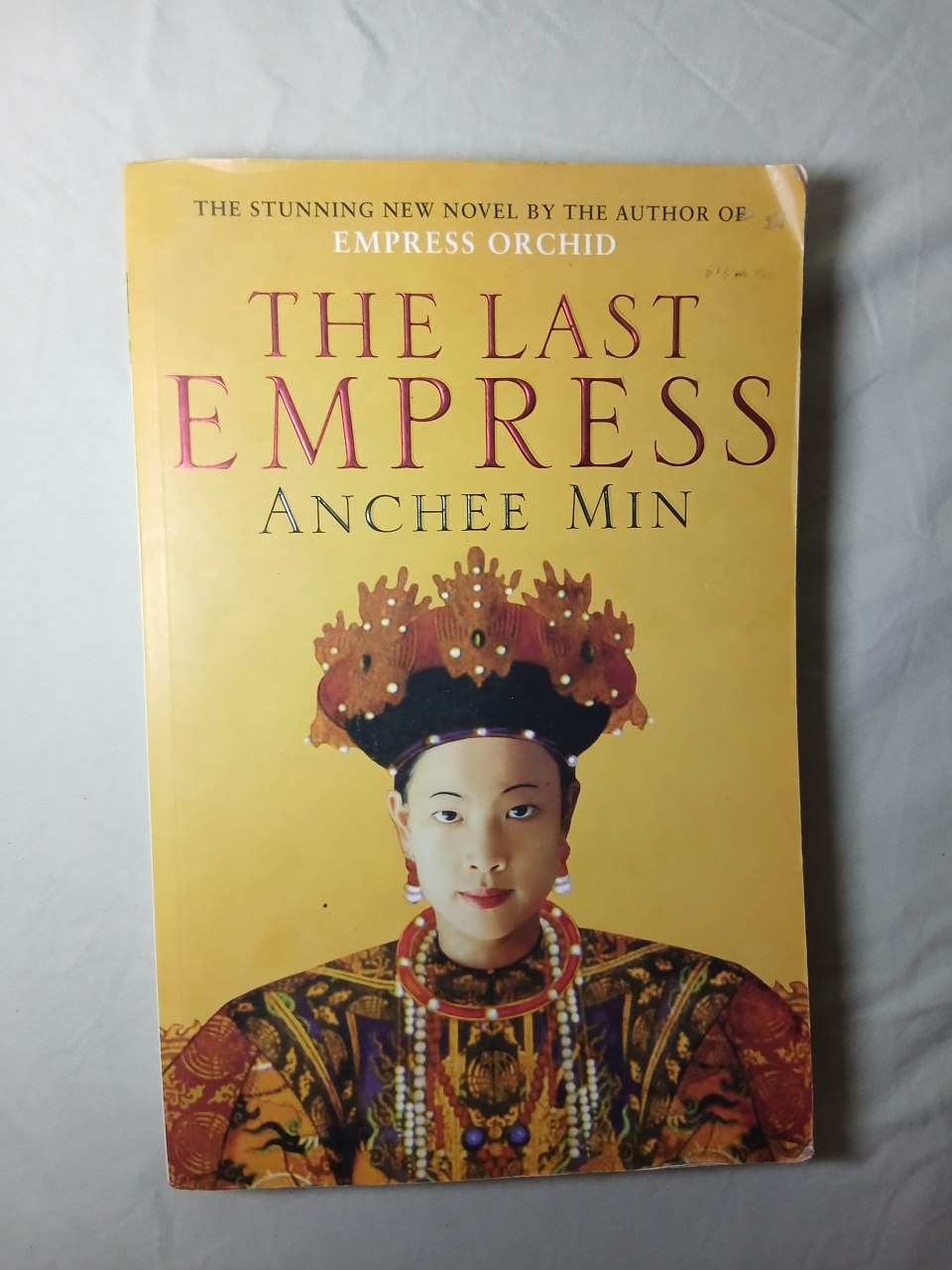 1. History of Mankind by Hawkes 2.The Adventures of Tom by Mark Twain 3.The Devil in The White City by Erik 4. The Golden Mean by Lyon 5.The Last Empress by Min (All are Pre-Owned Thrift Novels)