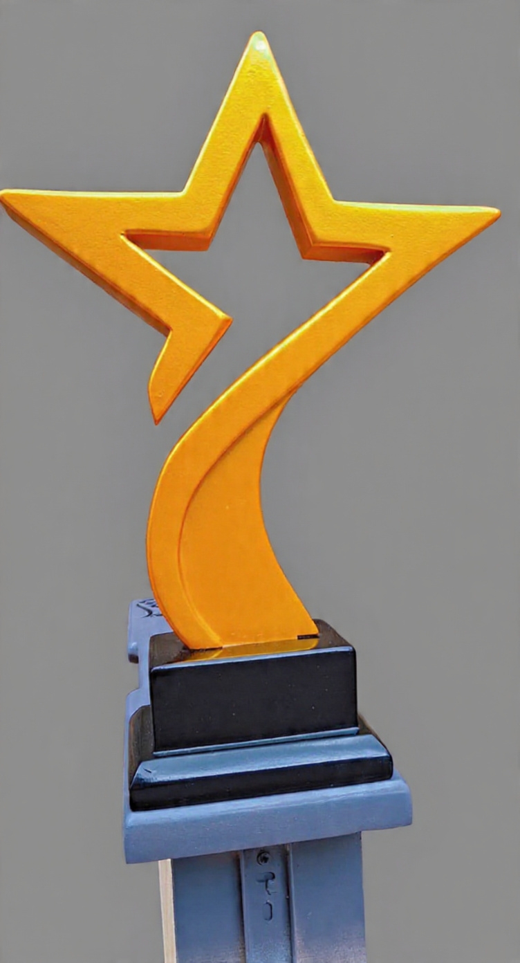 Golden Winner’s Award Trophy