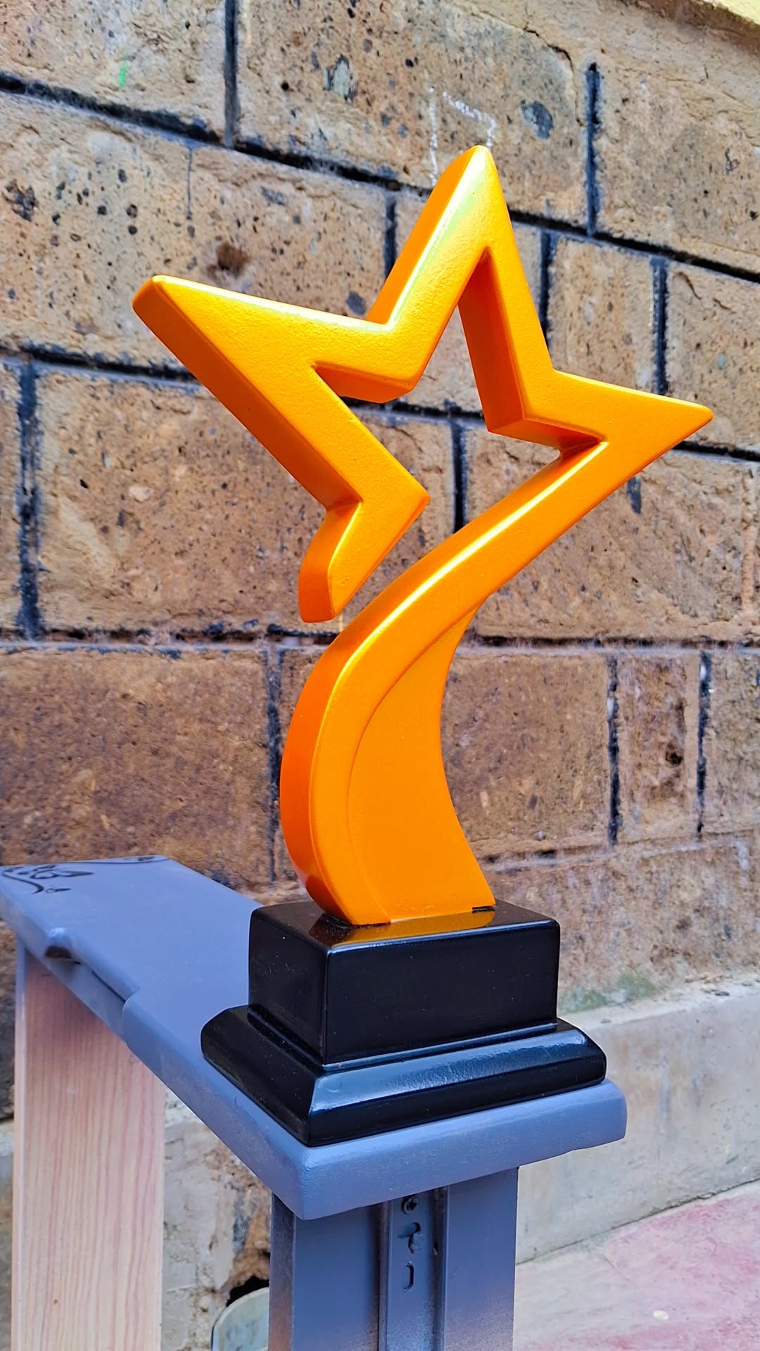 Golden Winner’s Award Trophy