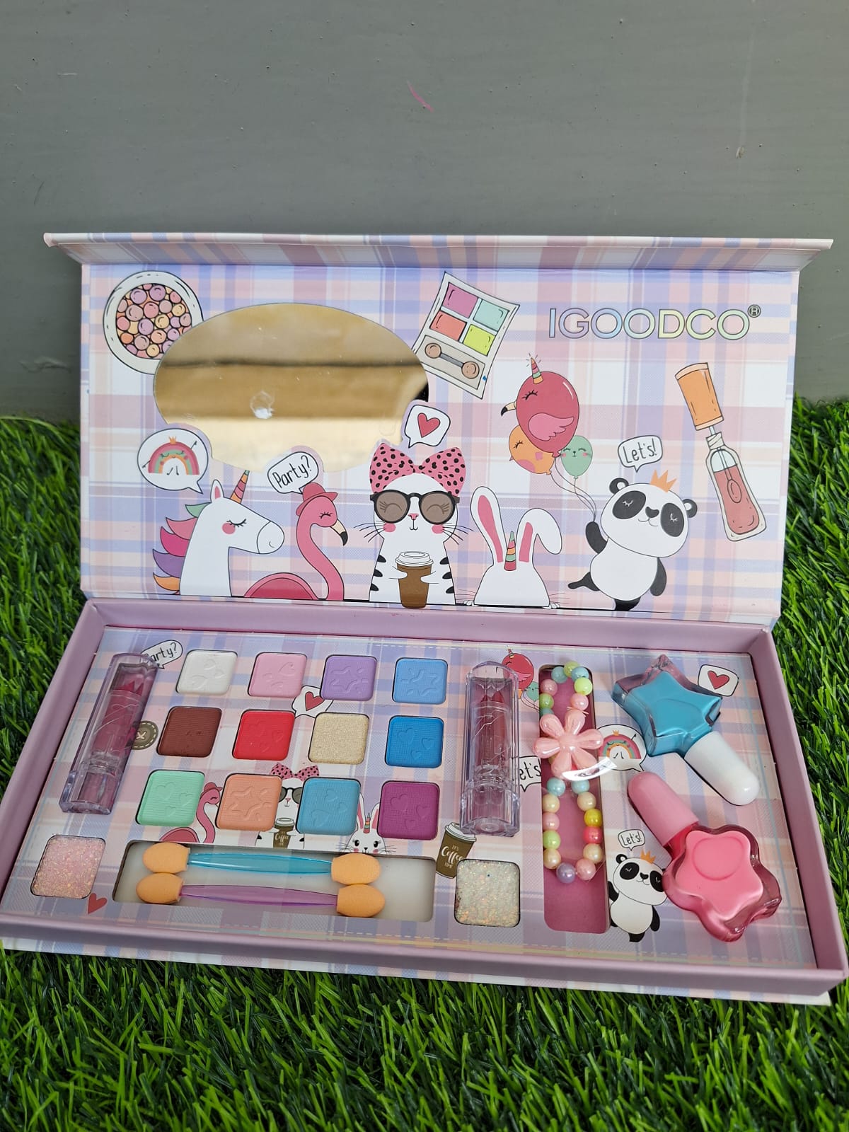 Kids Makeup Kit Set with Real Cosmetics | Safe Beauty Play Set for Children
