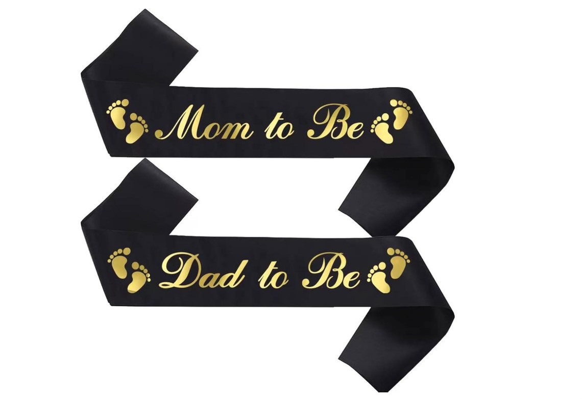 Mom To Be Sash Cotton Baby Shower Sash White Black & Gold Pregnancy Celebration Party Sash for Baby Shower Decoration Adjustable Maternity Event Accessory for Expectant Mother Photoshoot