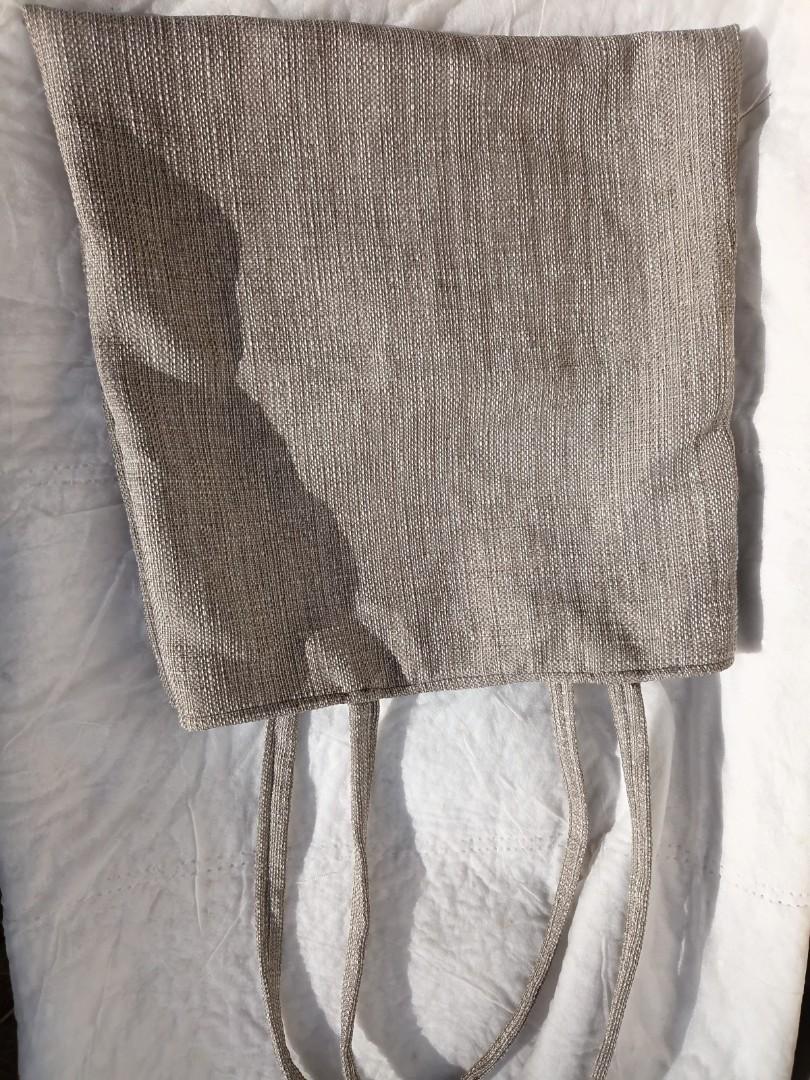 UPCYCLED TOTEBAGS (TAILORED)