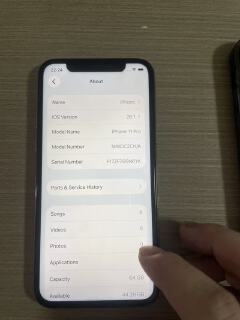 Refurbished Apple iPhone 11 pro  A13 Bionic Chip    Smartphone, 4GB RAM + 64GB/256GB Storage, Face ID, Dual SIM, 2G/3G/4G/LTE Compatible, 12MP + 12MP Rear Cameras with Facial Recognition Unlock