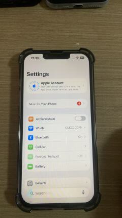 Refurbished Phone Apple iPhone 13 5G 6.1-inch 12MP+12MP Face ID apple smartphone With facial recognition capabilities 6.1-inch OLED-screen smartphone equipped with the A15 Bionic chip and a dual-camer
