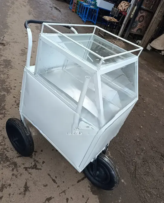 Juakali made (large) Eggs/Smokie Trolley size 18