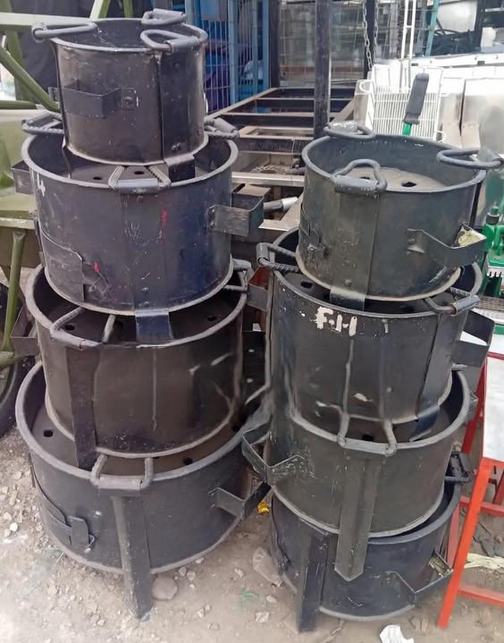 Heavy-duty steel charcoal jikos designed for strong heat retention, durability, and efficient cooking, ideal for home, hotel, and outdoor commercial use.