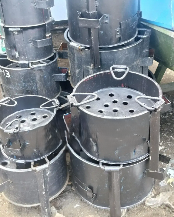Heavy-duty steel charcoal jikos designed for strong heat retention, durability, and efficient cooking, ideal for home, hotel, and outdoor commercial use.