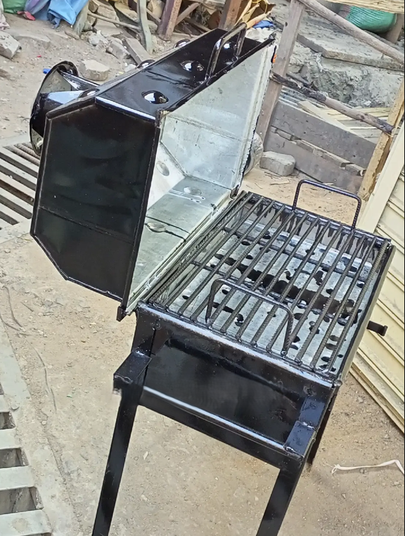 Metallic Charcoal Barbecue Grill for Hotels and Street Vendors size 24