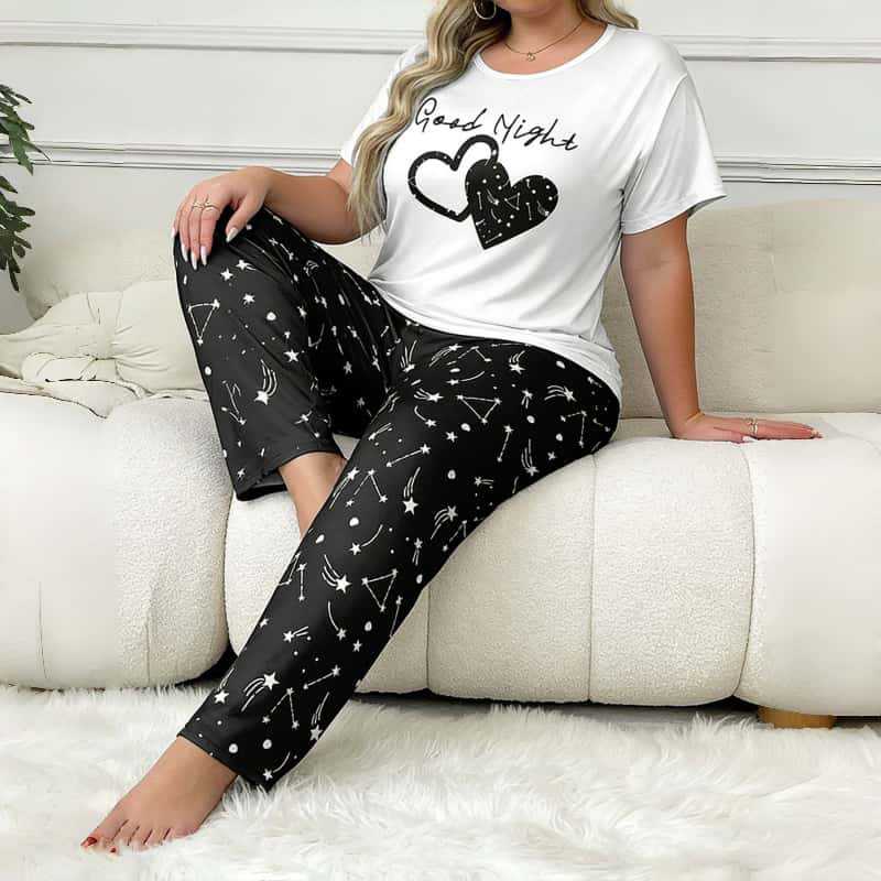 Casual Plus Size Women Pajamas Set, Star Heart Print Crew Neck Short Sleeve & Long Pants Loungewear