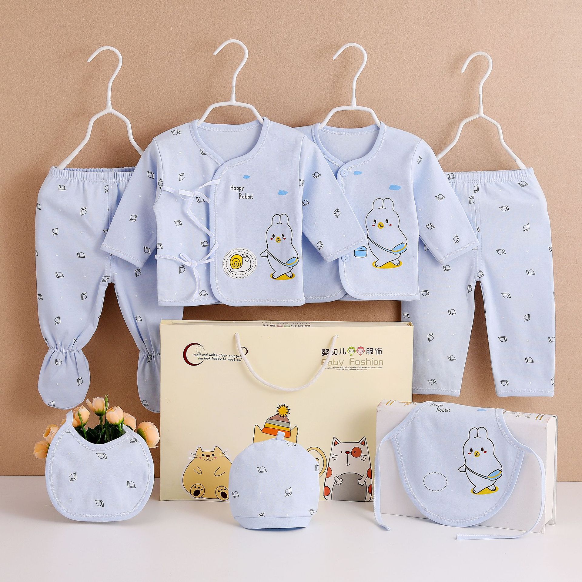 Mamatoto 7Pcs Newborn Baby Outfit Set – Cotton Soft All-Season Gift Box for Boys & Girls, Perfect Baby Shower Gift, First Clothes Present, Includes Bodysuits, Pants, Hat & Bib, 0-3 Months