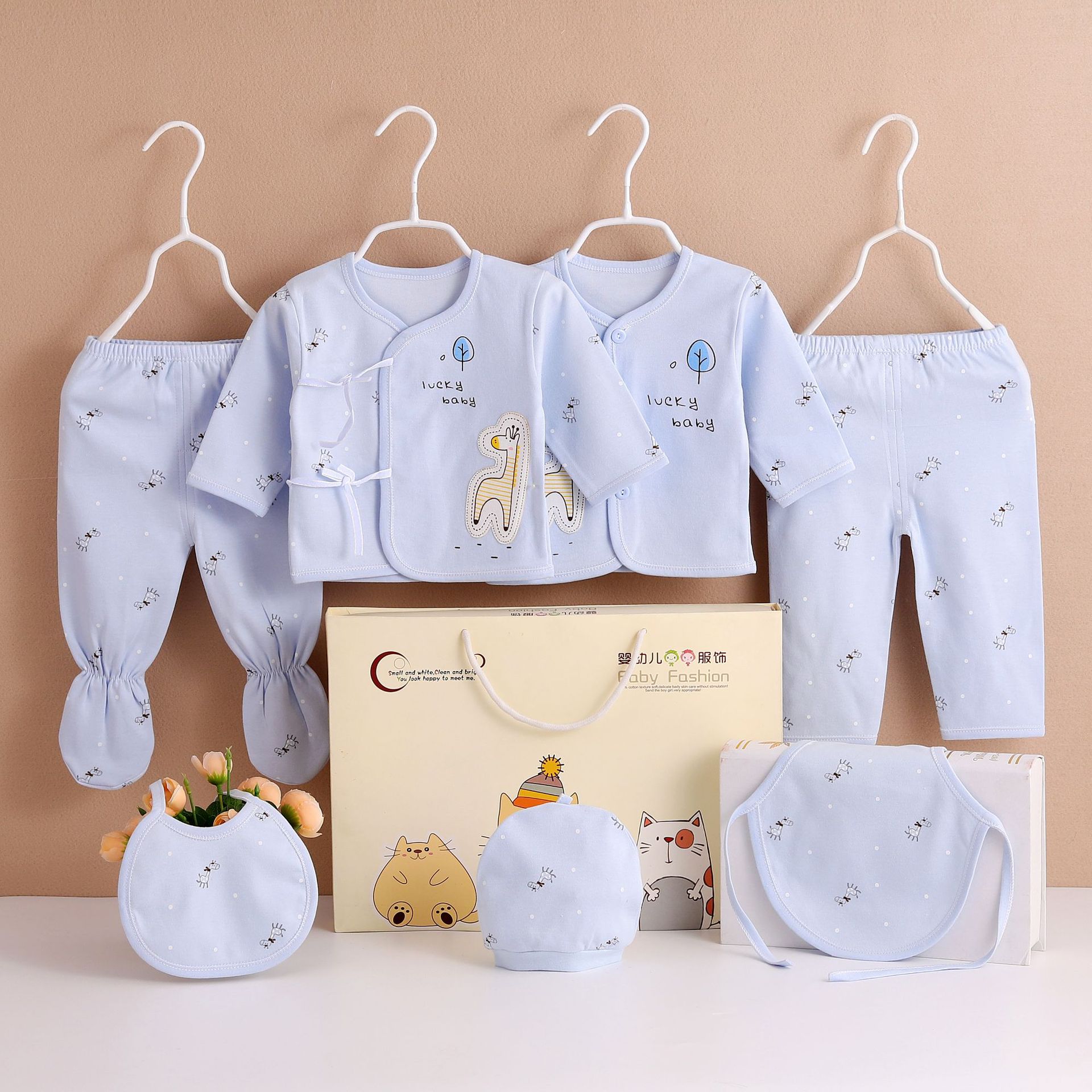 Mamatoto 7Pcs Newborn Baby Outfit Set – Cotton Soft All-Season Gift Box for Boys & Girls, Perfect Baby Shower Gift, First Clothes Present, Includes Bodysuits, Pants, Hat & Bib, 0-3 Months