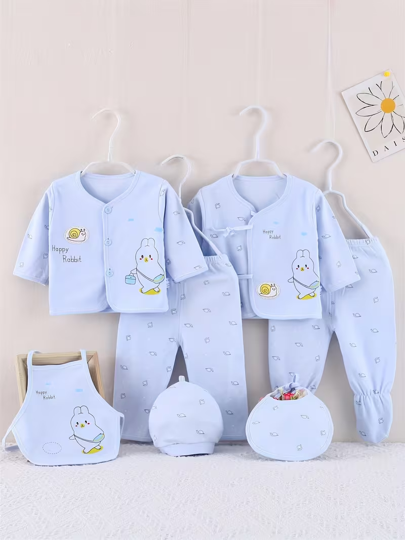 Mamatoto 7Pcs Newborn Baby Outfit Set – Cotton Soft All-Season Gift Box for Boys & Girls, Perfect Baby Shower Gift, First Clothes Present, Includes Bodysuits, Pants, Hat & Bib, 0-3 Months