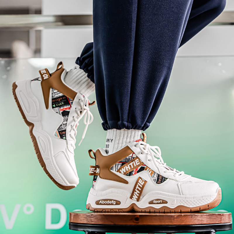 New white brown color blocked high top board shoes for men, retro American dad shoes, thick soled height increasing versatile casual sports shoes
