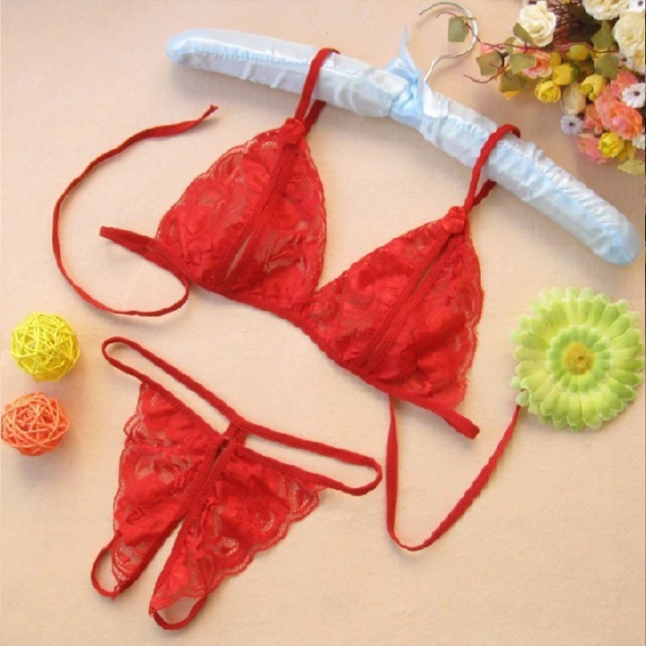 New Arrival Fashion Rhinestone Decor Ladies Briefs Stylish T-Back Design Seamless Underwear Elegant Sparkling Diamond Trim Intimate Bottoms for Daily Casual Wear