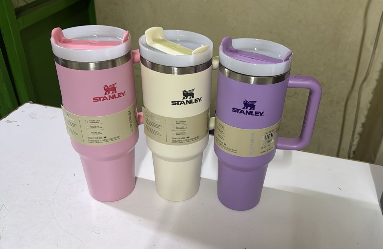 Stanley Quencher H2.0 FlowState 40 oz Insulated Tumblers: Vacuum Stainless Steel Double-Wall 3-Position Lid Reusable Straw Comfort Handle Car Cup Holder Hot Cold All-Day Hydration Gift.
