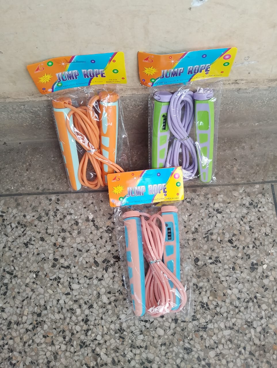 Silicone Skipping Rope with Built-In Counter – Adjustable Jump Rope for Kids and Adults, Cardio Fitness & Home Workout Training, Lightweight Durable Design, Ergonomic Handles, Vibrant Color Rope for E