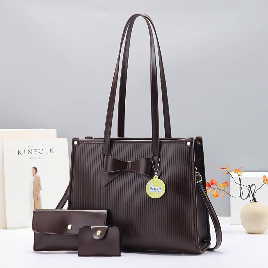 Women’s 3 in 1 Large Capacity Handbag Convertible Tote and Shoulder Bag Stylish Multi Functional Designer Purse for Work Travel Shopping Daily Use Fashion Bag