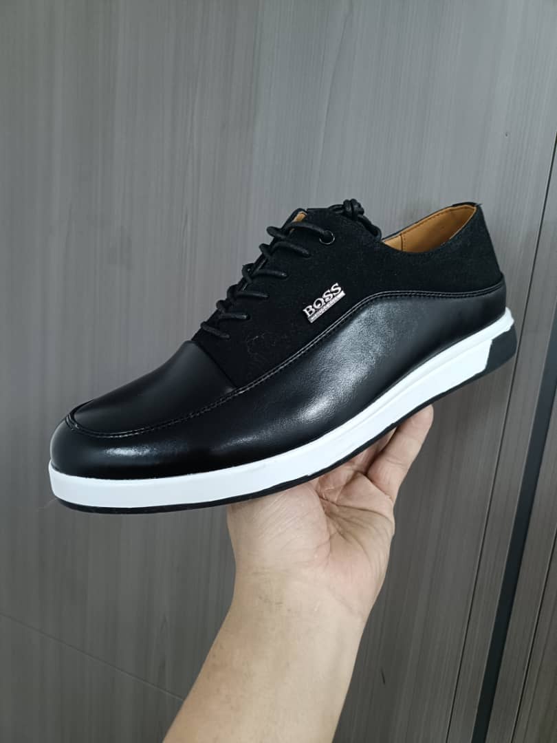 Men’s Premium Formal Oxford Leather Shoes Classic Black Business Dress Footwear for Office Interviews Weddings Corporate Events Durable Comfortable Elegant Slip-On Lace-Up Design Style Finish