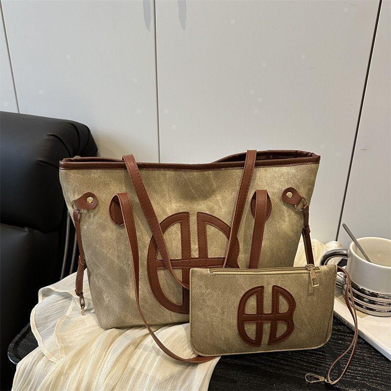 Women’s Luxury Large Capacity Tote Bag Stylish Designer Handbag for Work Travel Shopping Durable PU Leather Shoulder Carry Office Casual Everyday Use Fashion Bag Accessories