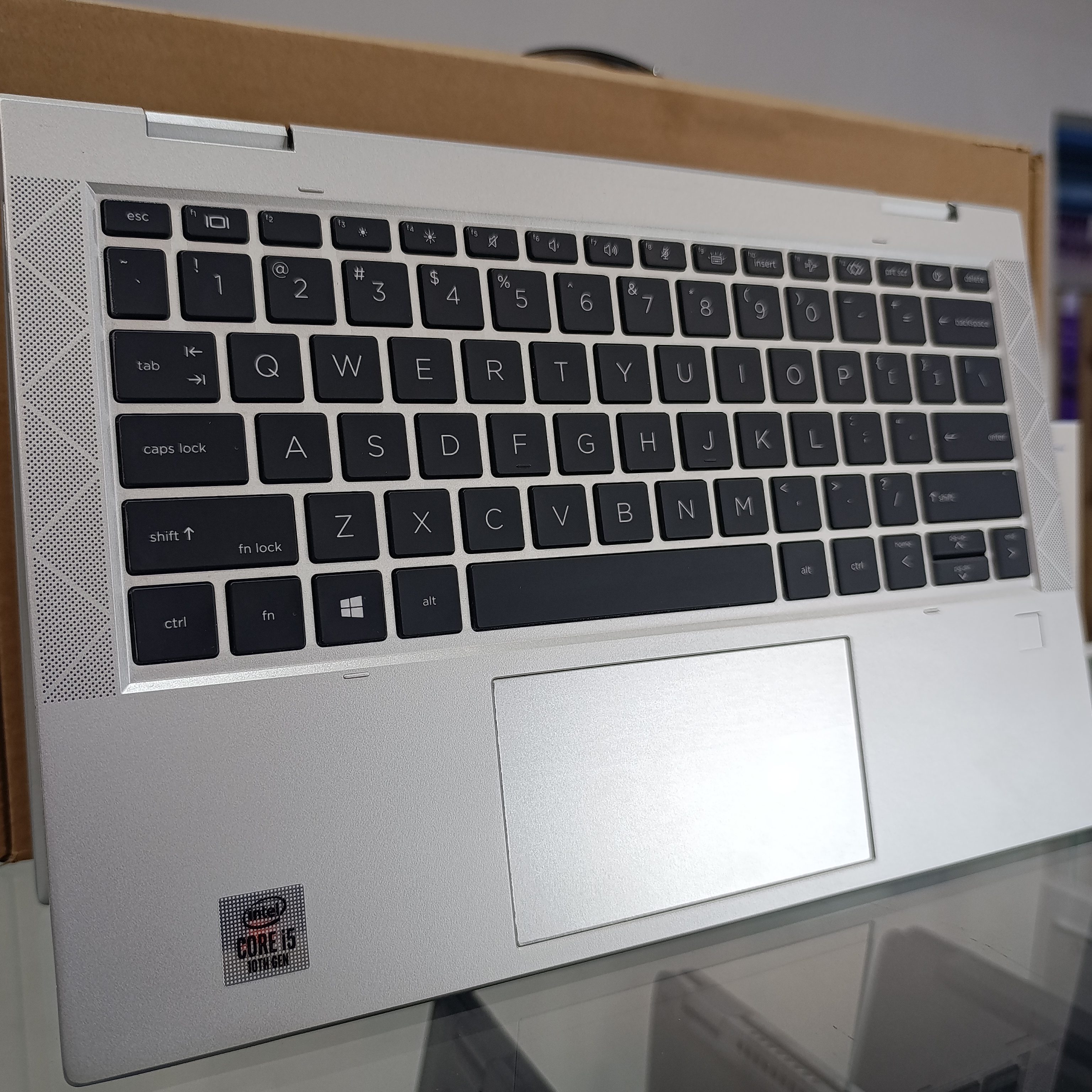 HP ELITEBOOK X360 830 G7 INTEL CORE i5-10210U 8GB DDR4 RAM256GB SSD TOUCHSCREEN10TH GENERATION 13.3 INCH DISPLAY with BANG AND OLUFSEN BOXED LAPTOP WITH FREE BAG AND MOUSE