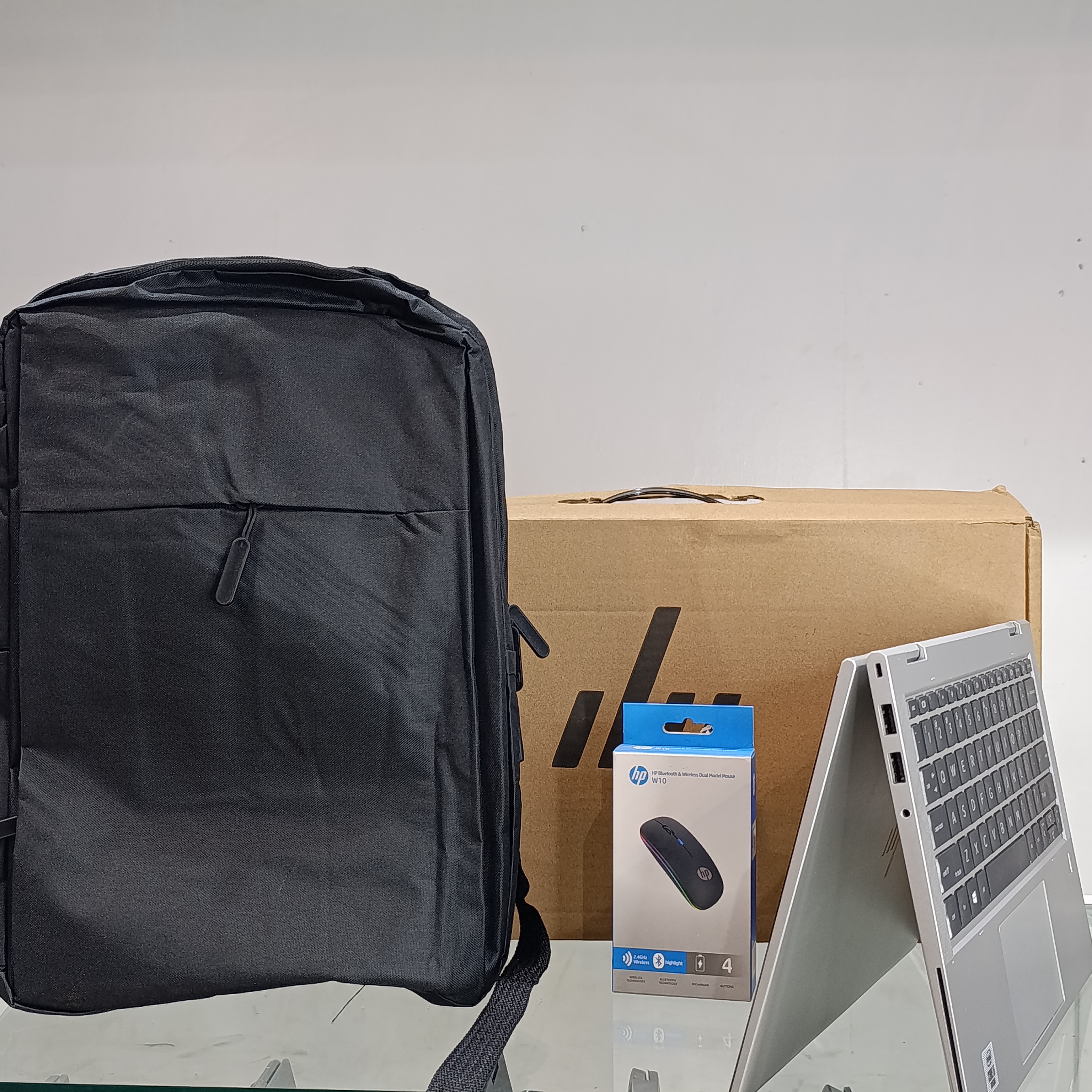 HP ELITEBOOK X360 830 G7 INTEL CORE i5-10210U 8GB DDR4 RAM256GB SSD TOUCHSCREEN10TH GENERATION 13.3 INCH DISPLAY with BANG AND OLUFSEN BOXED LAPTOP WITH FREE BAG AND MOUSE
