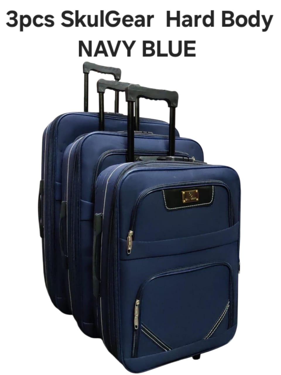 3PCS Hardbody Suitcase Set ✈️
Travel with confidence and style using this durable 3-piece hardbody suitcase set — designed for both short trips and long vacations.
🌟 Strong hard shell exterior for ma