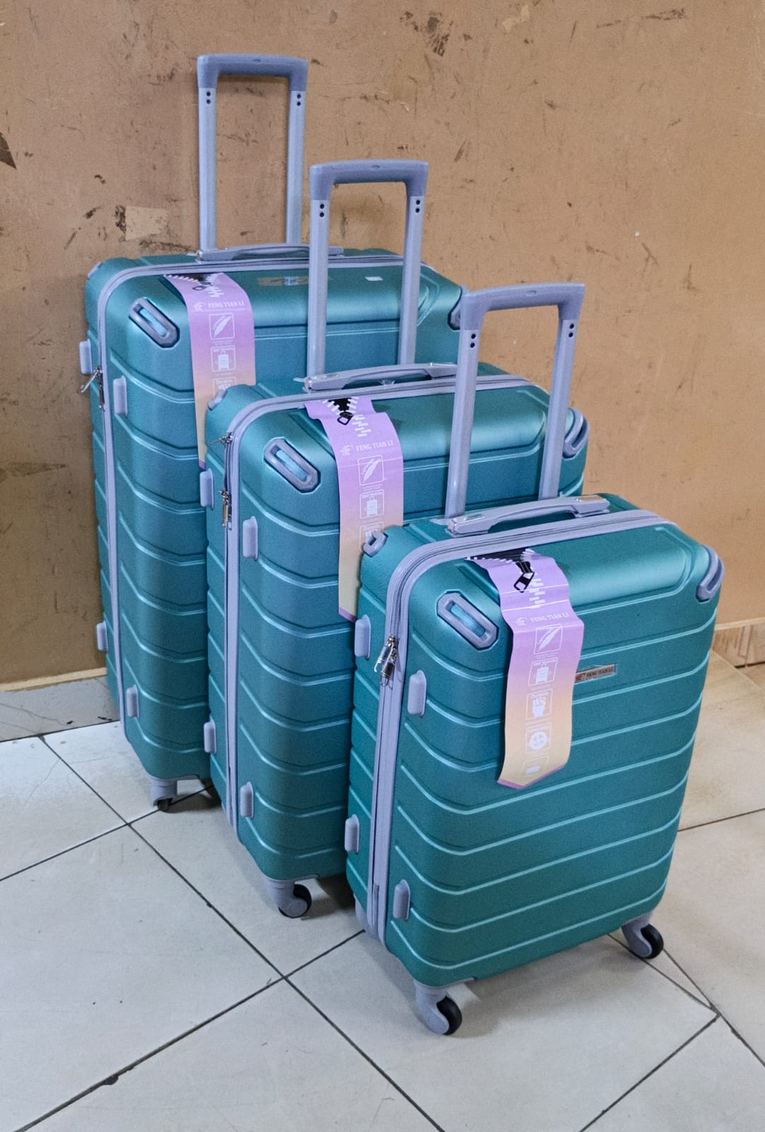 3 in 1 Fibre Suitcase Set, designed for modern travelers who value durability and elegance crafted from lightweight fibre material