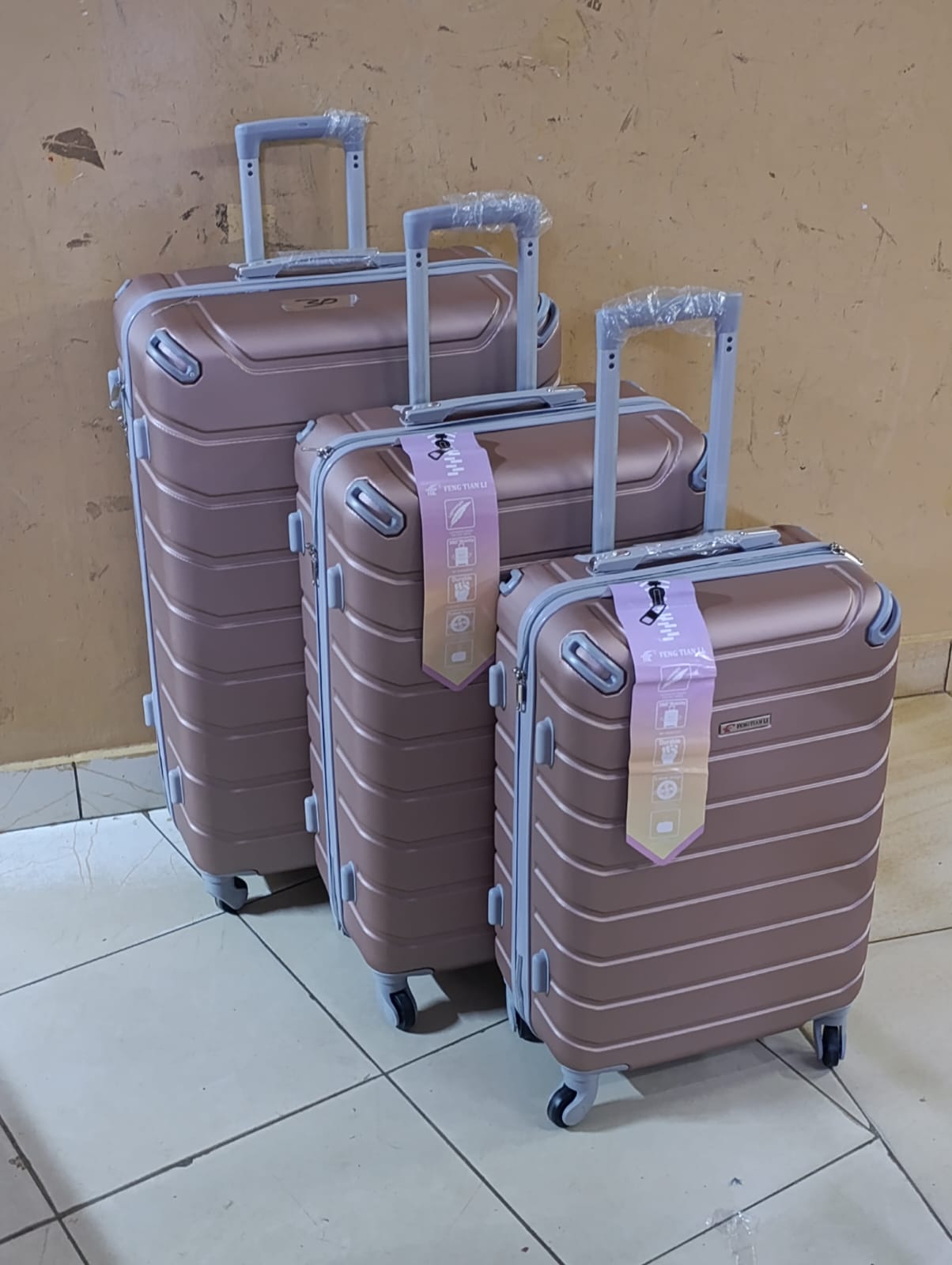 3 in 1 Fibre Suitcase Set, designed for modern travelers who value durability and elegance crafted from lightweight fibre material