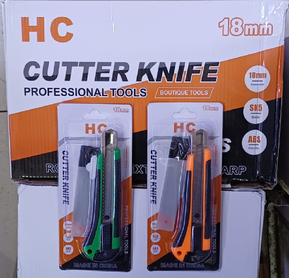 HC Professional 18mm Cutter Knife - Heavy Duty Snap-Off Utility Knife with SK5 Steel Blade and ABS Handle