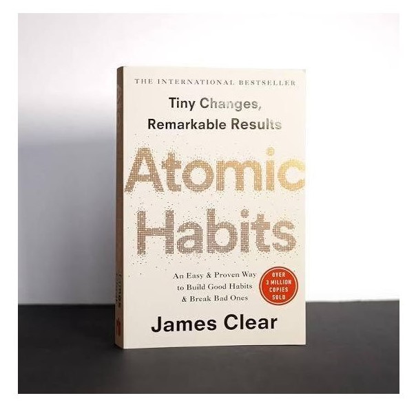 Atomic Habits by James Clear Personal Development & Self-Improvement Book – Build Good Habits, Break Bad Ones, Improve Productivity, Success Mindset & Achieve Lasting Personal Growth