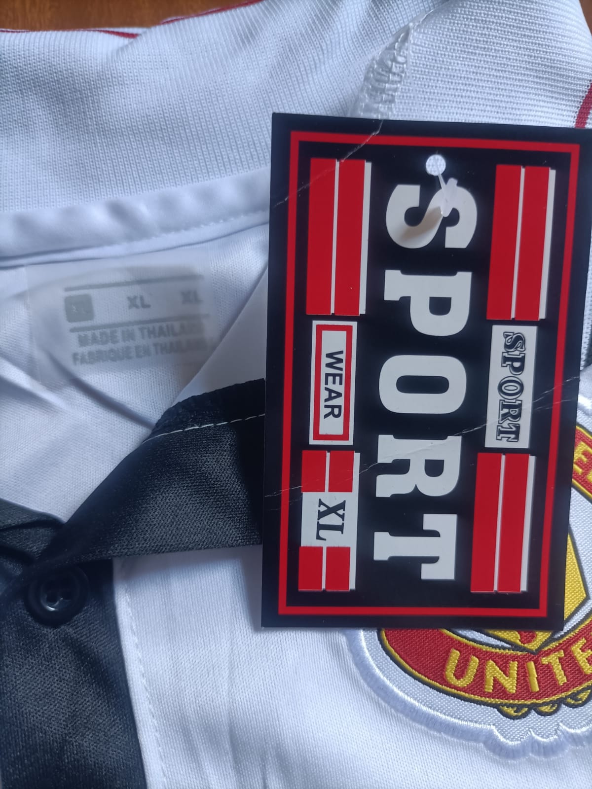 Manchester United  SHARP Era Away Retro Kit season 1998 - 2000. This jersey is a tribute to one of the most legendary eras in Manchester United’s history.