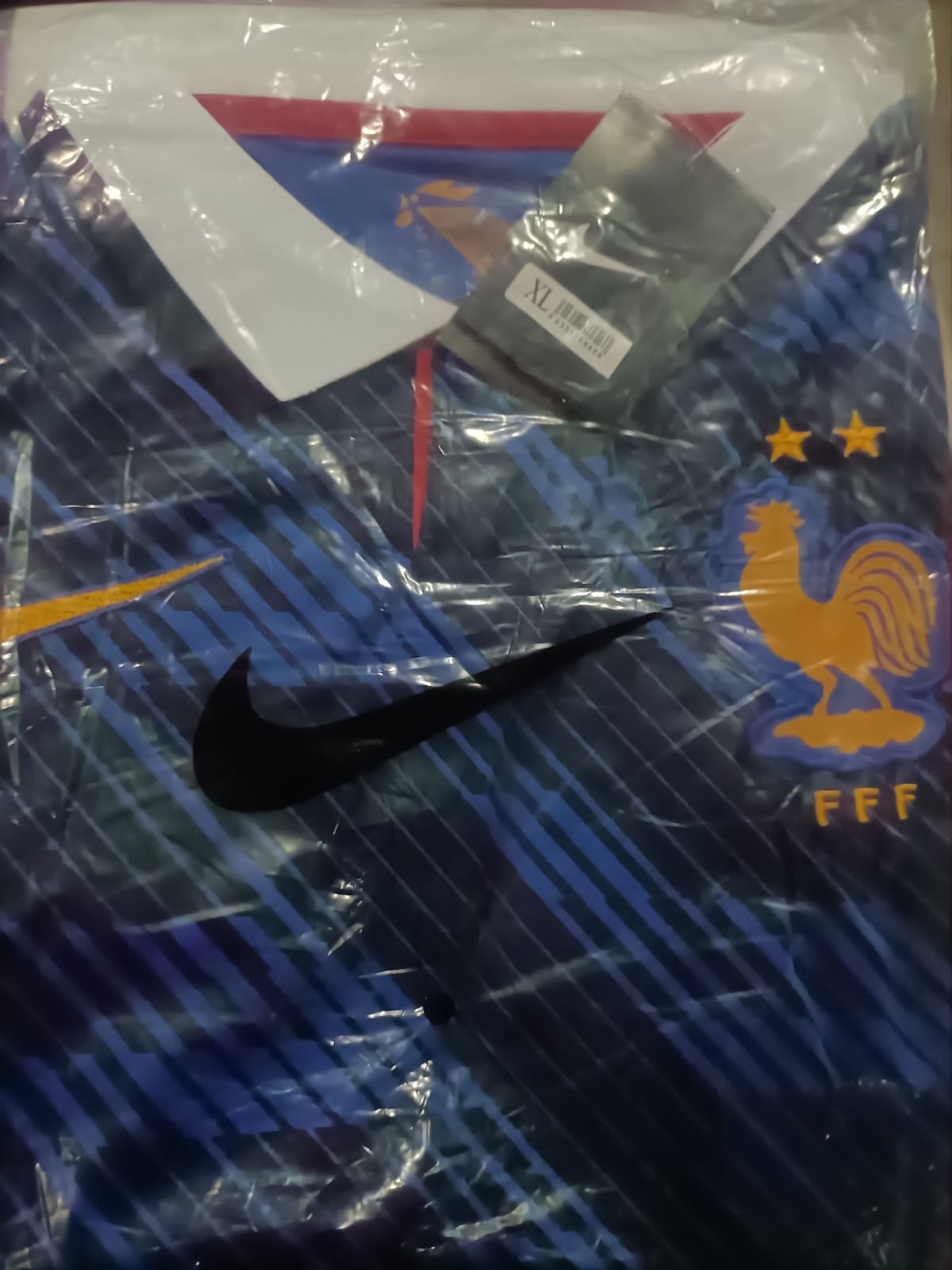 World Cup France Home Jersey – Special Edition, Breathable Fan Kit. 🔵 Allez Les Bleus! Step into elite football royalty with the most visually stunning kit of the year.