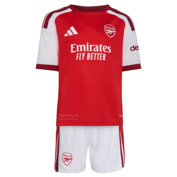 FOOTBALL KID'S KIT. Tired of replacing torn clothes kila wiki juu ya ball? Hii jersey set ndio solution. Super durable, easy kuosha, na inasave mfuko. Wacha mtoi acheze freely bila stress ya budget.