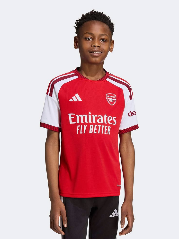 FOOTBALL KID'S KIT. Tired of replacing torn clothes kila wiki juu ya ball? Hii jersey set ndio solution. Super durable, easy kuosha, na inasave mfuko. Wacha mtoi acheze freely bila stress ya budget.