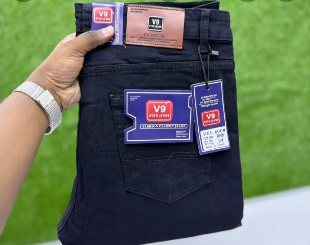 V9 Straight Jeans for Men – Stylish Straight Fit Denim Trousers, Comfortable Durable Casual Pants for Everyday Wear, Trendy Streetwear Fashion Jeans with Classic Modern Look for Men and Boys