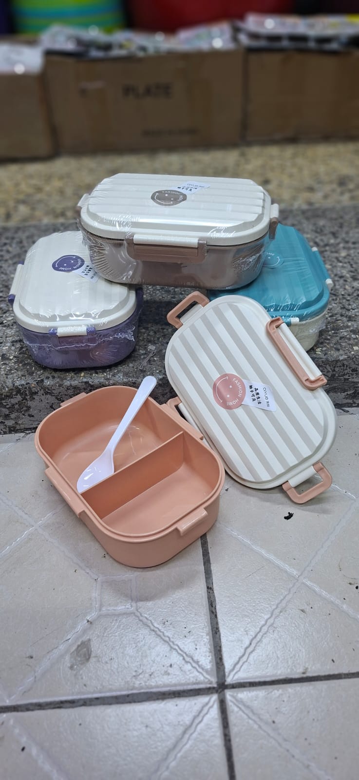 🥣 Kids Cute Cartoon Lunch Box with Spoon – Leak-Resistant Divided Food Container for school, hiking and travelling ✈️️