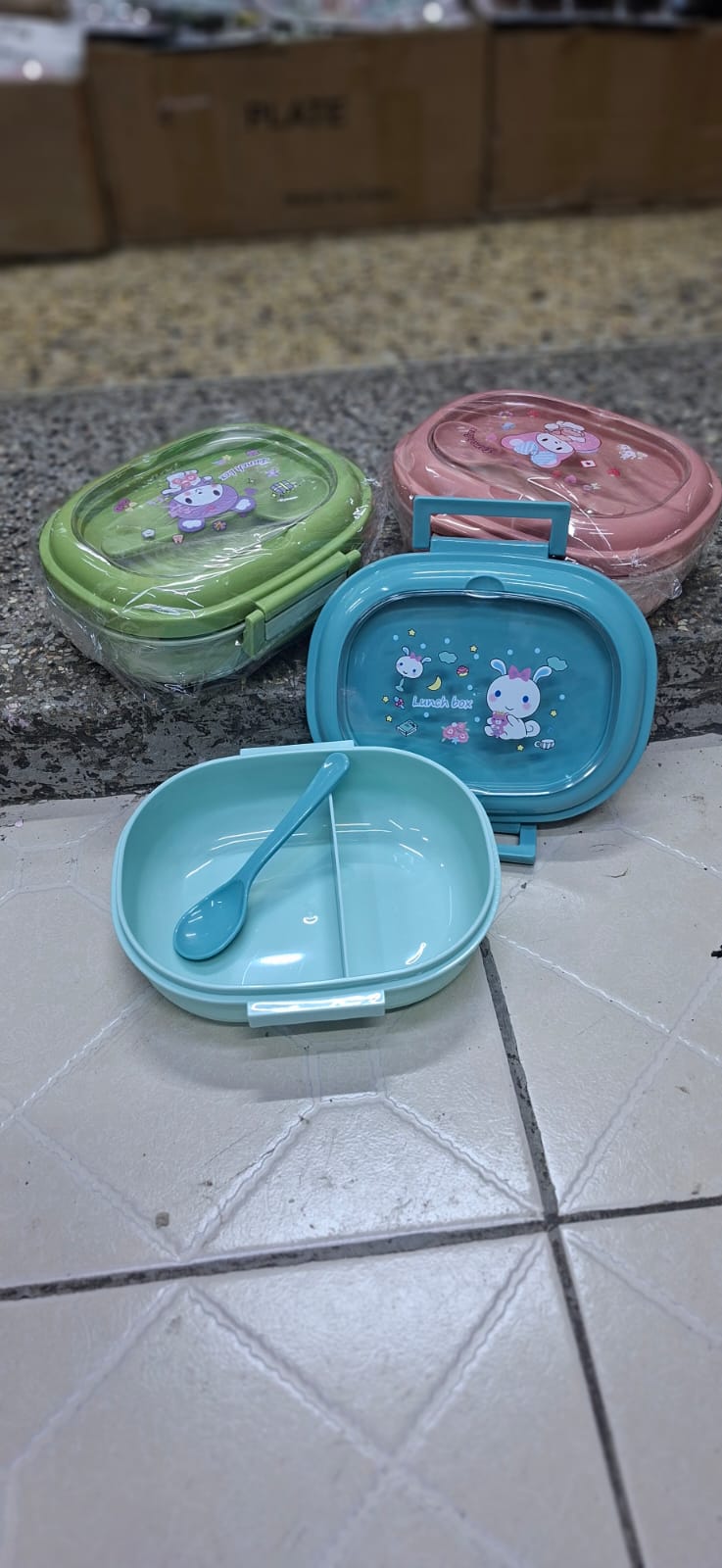 🥣 Kids Cute Cartoon Lunch Box with Spoon – Leak-Resistant Divided Food Container for school, hiking and travelling ✈️️
