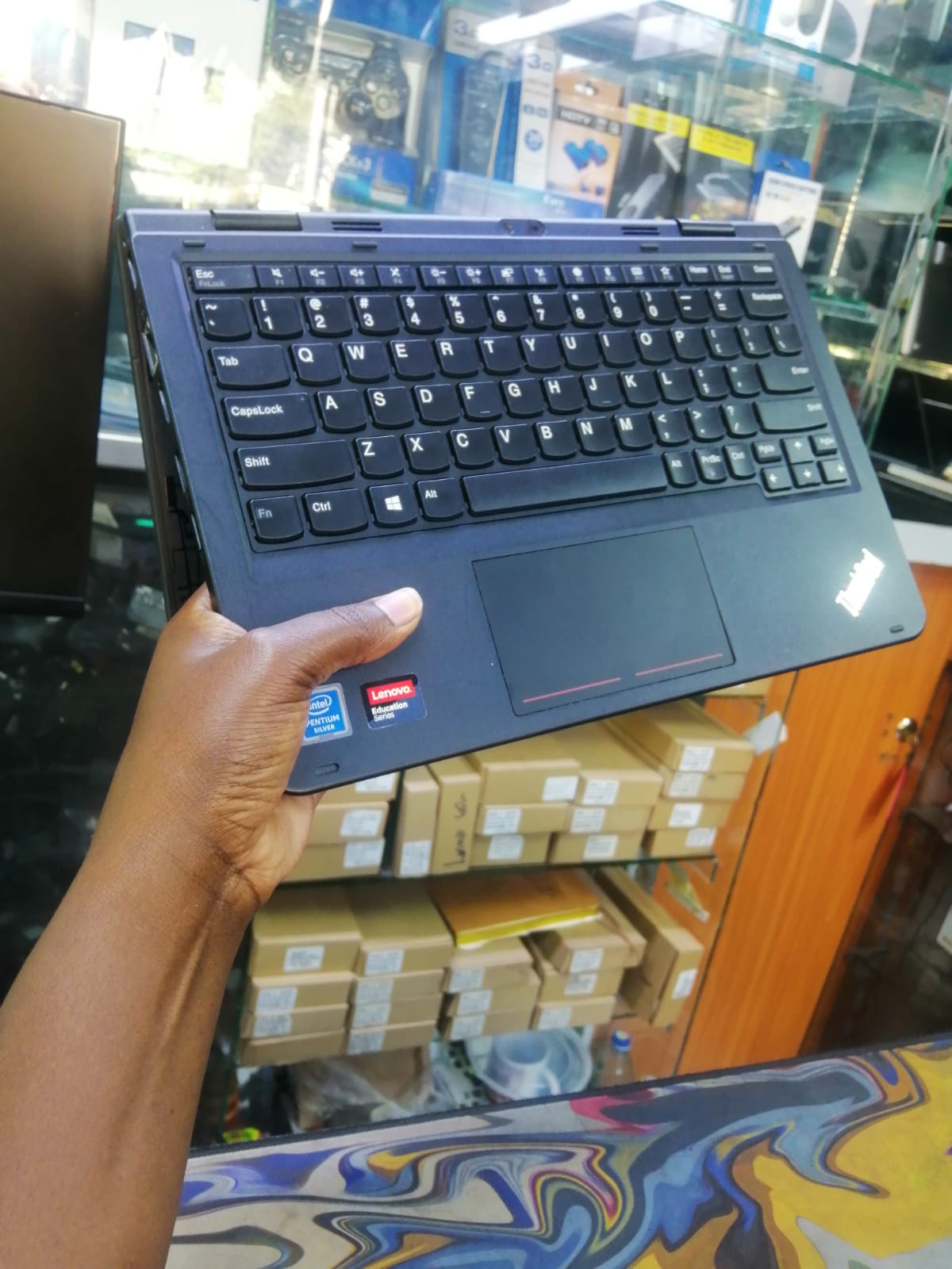 GRADE A LENOVO THINKPAD YOGA 11E X360 INTEL CELERON 4GBRAM 128GB SSD ANTI-GLARE HD DISPLAY 2 -IN -1 BUSSINESS LAPTOP TOUCH SCREEN 6MONTH OF WARANT