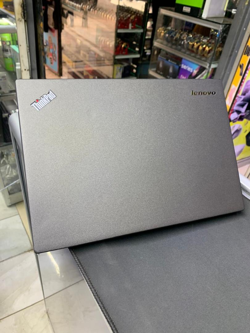 GRADE A EX UK LAPTOPS LENOVO THINKPAD X250 5TH GEN COI5 8THGENERATION 8GBRAM 256SSD 6MONTH OF WARRANTY