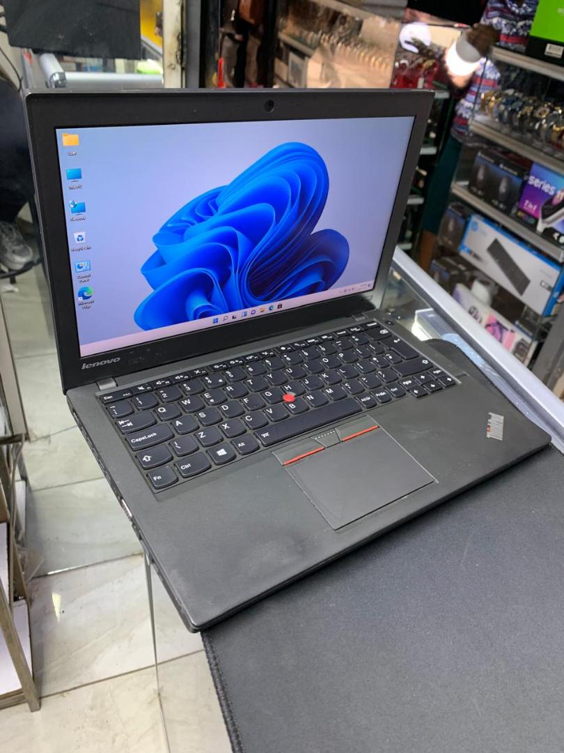 GRADE A EX UK LAPTOPS LENOVO THINKPAD X250 5TH GEN COI5 8THGENERATION 8GBRAM 256SSD 6MONTH OF WARRANTY