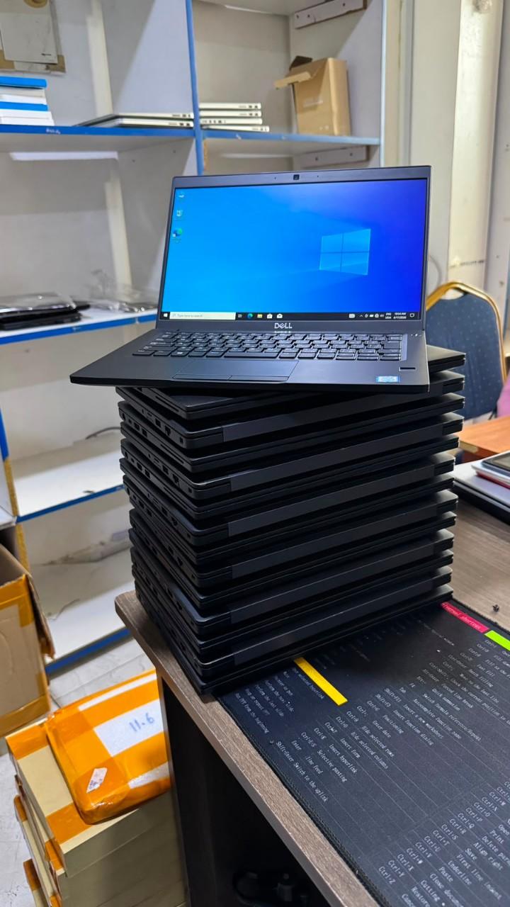 GRADE A EX UK LAPTOPS DELL LATITUDE 5300 INTEL COI5 8THGENERATION 8GBRAM 256SSD 6MONTH OF WARRANTY 13.3 DISPLAY .