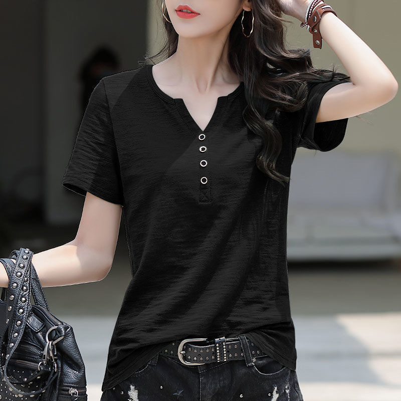 New Korean style small V-neck T-shirt, made of slub cotton, breathable, with metal button decoration, loose-fitting, slimming, concealing, short-sleeved top