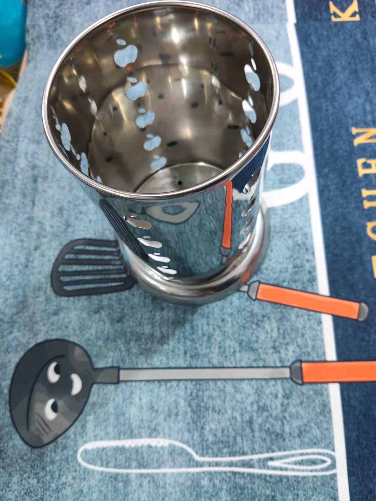 Stainless steel spoon holder - kitchen cutlery storage organiser- silver