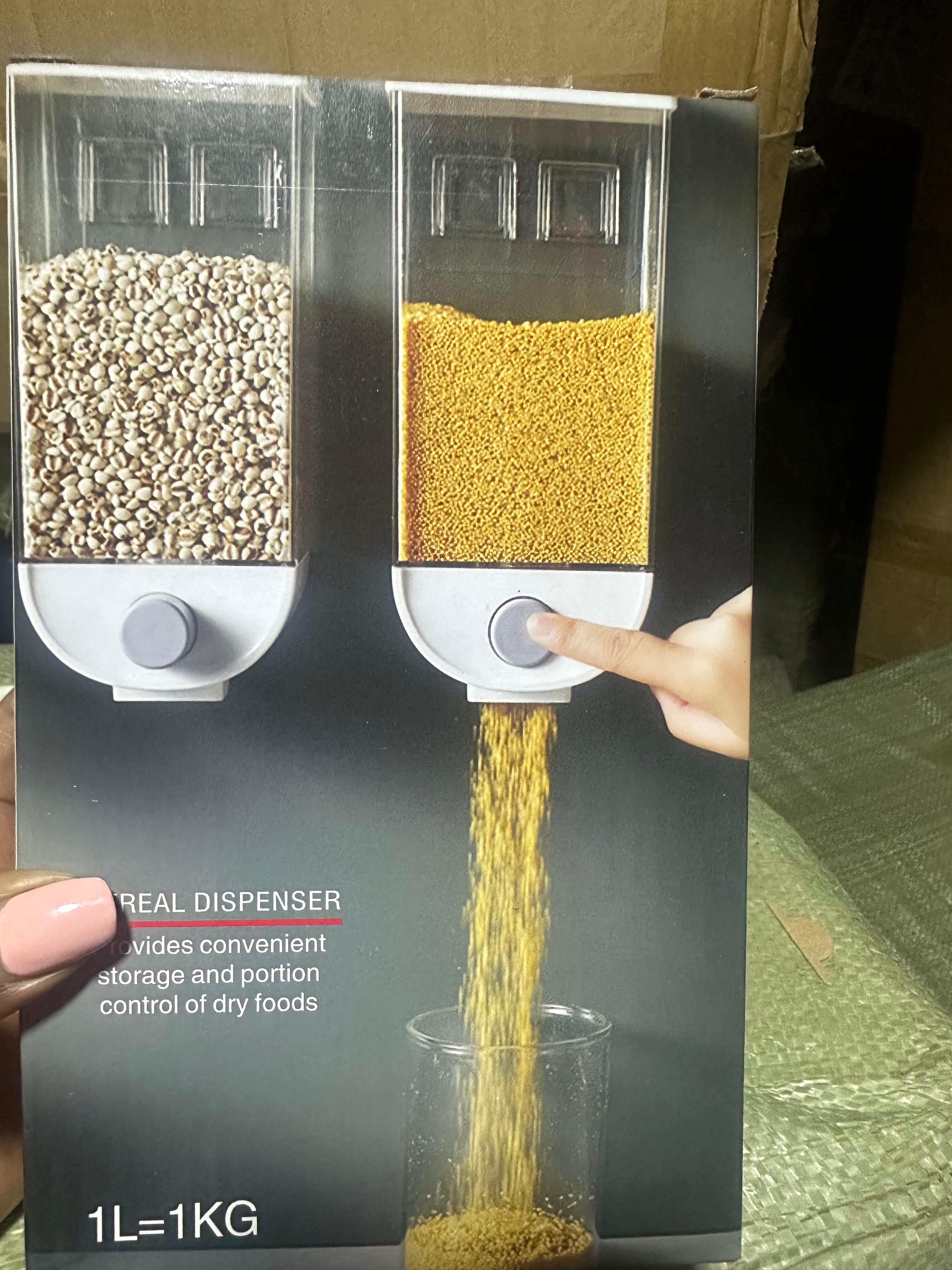 ✨✨NEW IN STOCK ,ELEGANCE STYLISH🎊🎊- Wall Mounted Separate Rice Bucket Kitchen Cereal Dispenser Transparent Grain Jar Food Storage Box Container Sealed Tanks....