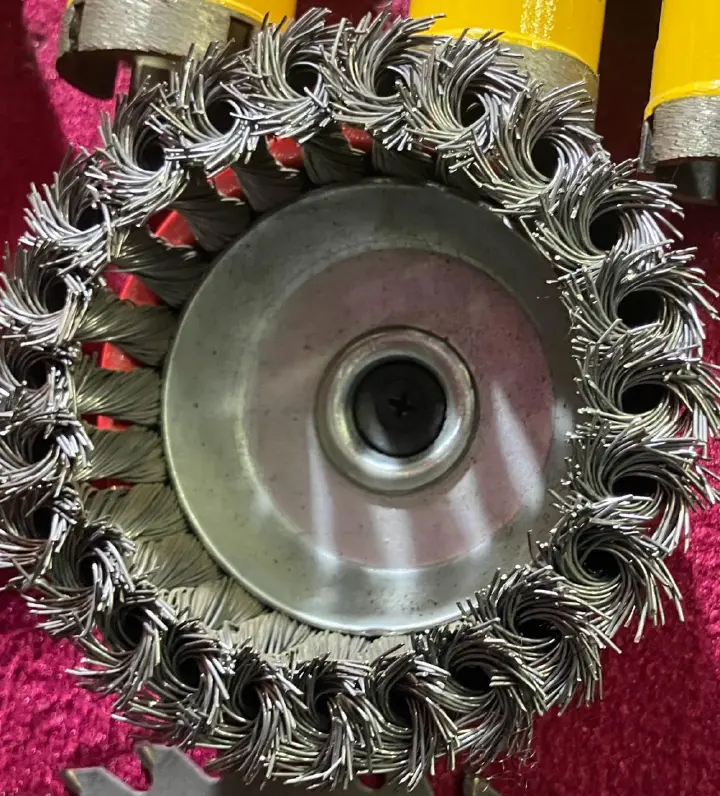 Twisted Knot Wire Wheel Brush for Angle Grinder - Professional Heavy Duty Steel Wire Cup Brush for Rust Removal, Paint Stripping, Weld Cleaning & Metal Polishing - High Performance Grinder Accessory.